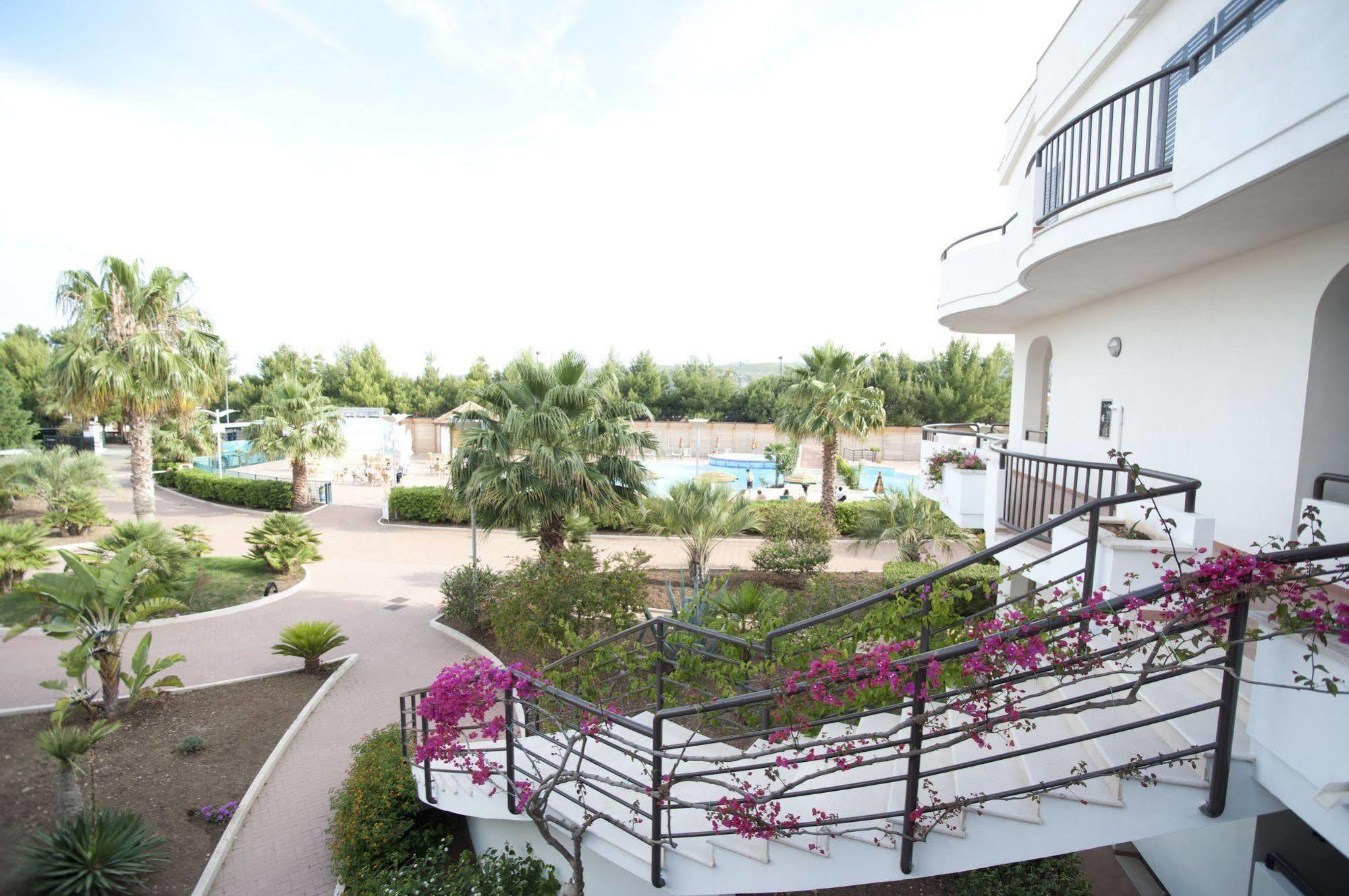 Oasiclub Hotel Vieste Eksteriør bilde