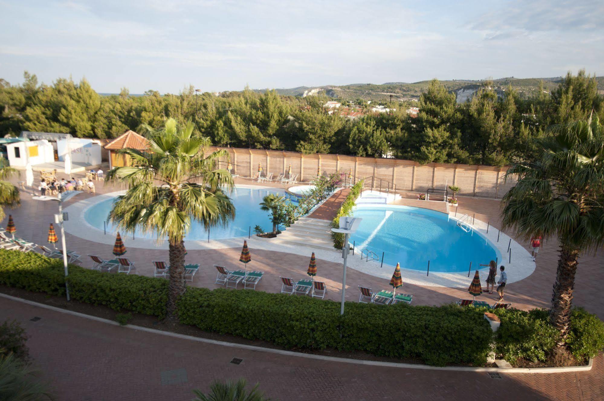 Oasiclub Hotel Vieste Eksteriør bilde